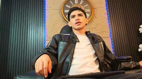 nico_monroet online show from 05.12.26