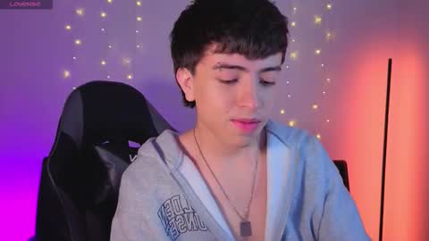 Nicolas online show from 12.05.25