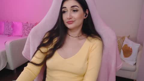 Snapshot of nicol_angel888 chatting on 12.18.24 Nicole Online at about after 1000  6  UK time or 900  - 500  UK time it approximate time interval online show from 12.18.24