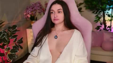 Snapshot of nicol_angel888 chatting on 10.09.25 Nicole Online at about after 1000  6  UK time or 900  - 500  UK time it approximate time interval online show from 10.09.25