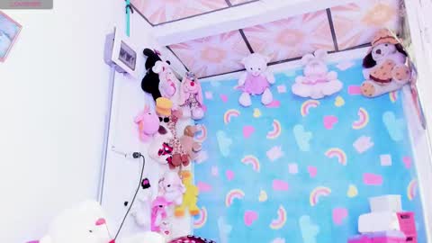 Snapshot of nicol_arrieta chatting on 02.26.26 NICOL online show from 02.26.26