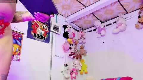 Snapshot of nicol_arrieta chatting on 03.06.26 NICOL online show from 03.06.26