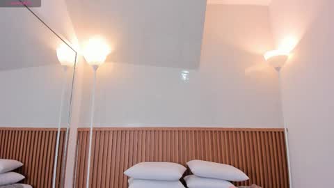 Nicol online show from 01.10.26