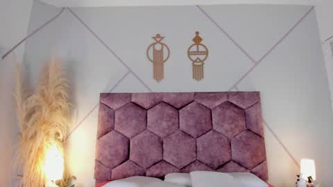 Snapshot of nicol_giraldo chatting on 06.04.26 Nicol online show from 06.04.26