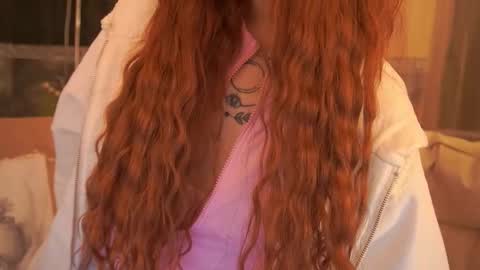 Snapshot of nicol_moonn chatting on 03.21.26 Nicol Moonn online show from 03.21.26
