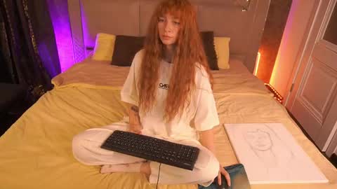 Snapshot of nicol_moonn chatting on 05.24.26 Nicol Moonn online show from 05.24.26