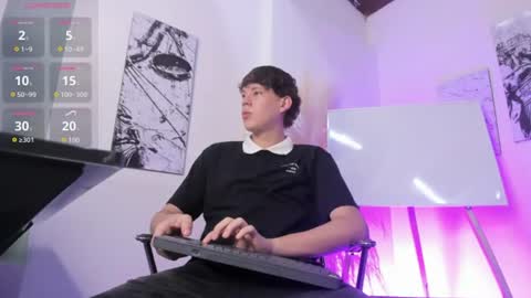 Nicola online show from 07.17.26