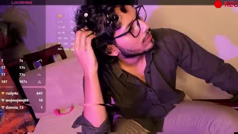 Snapshot of nicolasrodrii chatting on 12.14.24 nicolasrodrii online show from 12.14.24