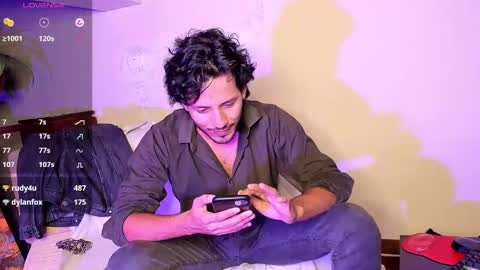 Snapshot of nicolasrodrii chatting on 12.17.24 nicolasrodrii online show from 12.17.24