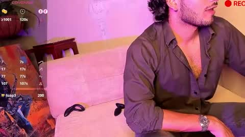 Snapshot of nicolasrodrii chatting on 12.22.24 nicolasrodrii online show from 12.22.24