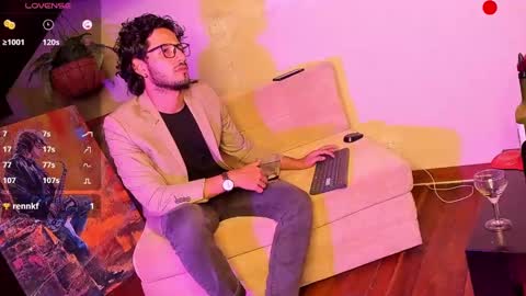 Snapshot of nicolasrodrii chatting on 12.29.24 nicolasrodrii online show from 12.29.24