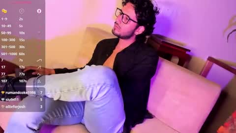 Snapshot of nicolasrodrii chatting on 01.06.25 nicolasrodrii online show from 01.06.25