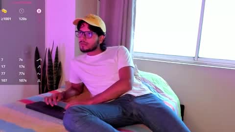 Snapshot of nicolasrodrii chatting on 01.17.25 nicolasrodrii online show from 01.17.25