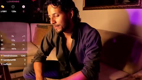 Snapshot of nicolasrodrii chatting on 01.21.25 nicolasrodrii online show from 01.21.25