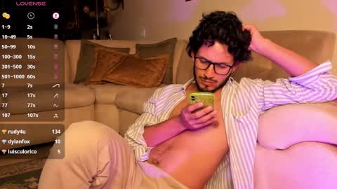 Snapshot of nicolasrodrii chatting on 01.30.25 nicolasrodrii online show from 01.30.25