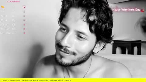 Snapshot of nicolasrodrii chatting on 02.15.25 nicolasrodrii online show from 02.15.25