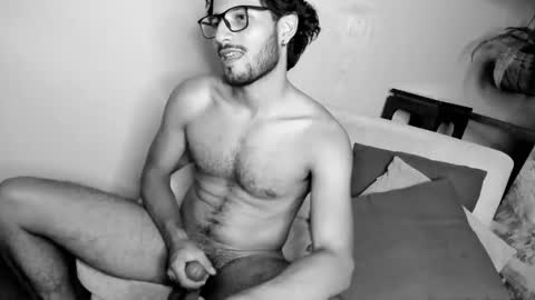 Snapshot of nicolasrodrii chatting on 02.22.25 nicolasrodrii online show from 02.22.25