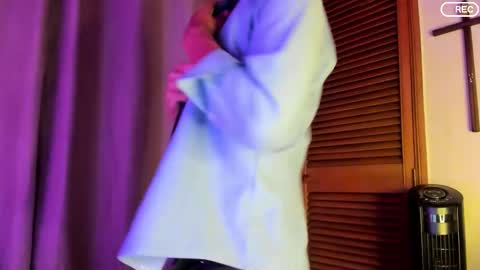 Snapshot of nicolasrodrii chatting on 09.21.25 nicolasrodrii online show from 09.21.25