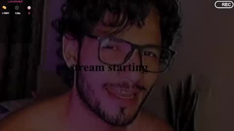 Snapshot of nicolasrodrii chatting on 12.14.25 nicolasrodrii online show from 12.14.25