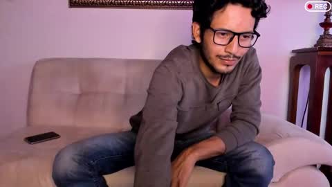 Snapshot of nicolasrodrii chatting on 12.16.25 nicolasrodrii online show from 12.16.25