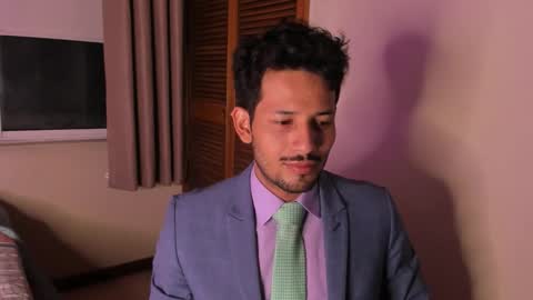 Snapshot of nicolasrodrii chatting on 02.15.26 nicolasrodrii online show from 02.15.26