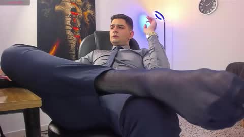 Nicolas Fellener online show from 10.12.25