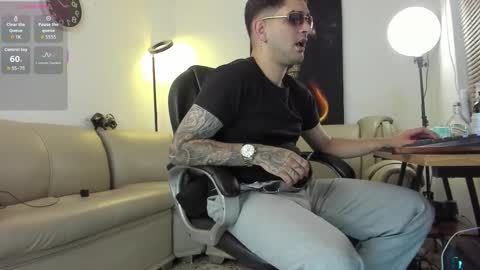 Nicolas Fellener online show from 01.11.26