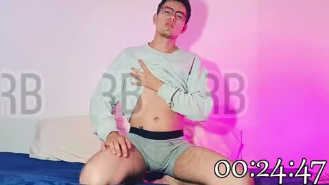 Snapshot of nicolatinboy chatting on 05.10.26 NicoLatinBoy online show from 05.10.26