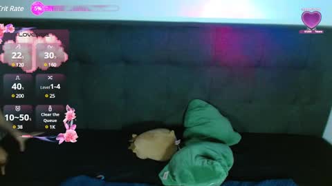 Snapshot of nicole_bonnet chatting on 02.20.25 nicole online show from 02.20.25