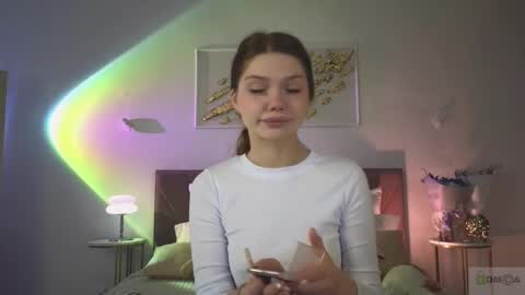 Snapshot of nicole_broown chatting on 11.26.25 Nicole online show from 11.26.25