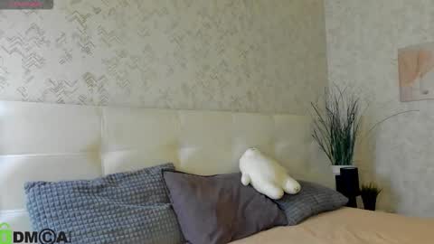 GMT7TueWedThSu 0300am-0900am. Sa 1000am-0400pm online show from 11.02.25