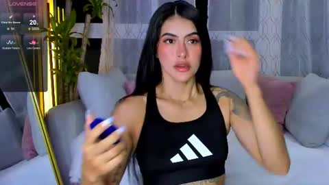Snapshot of nicole_duran3095 chatting on 07.15.26 Nick online show from 07.15.26