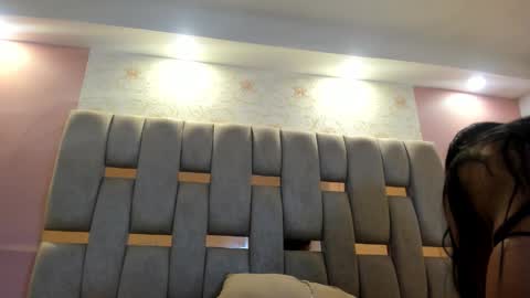 nicole_fisherr online show from 03.17.26