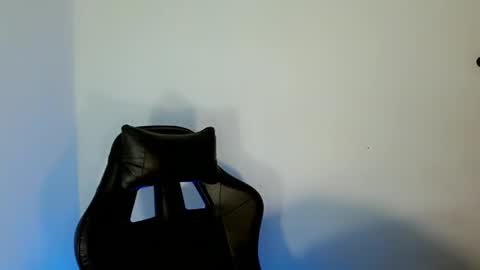 nicole_kiss01 online show from 09.29.25