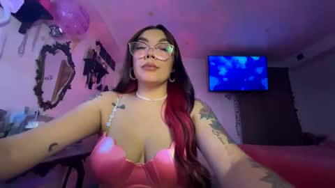 Nicole online show from 04.26.26