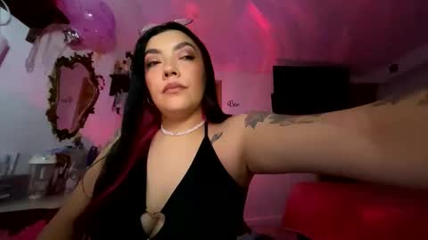 Nicole online show from 05.17.26