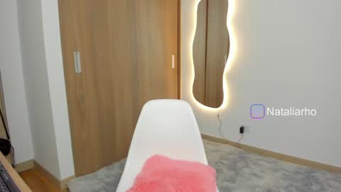 Snapshot of nicole_whitee chatting on 12.09.24 N A T A L I A online show from 12.09.24