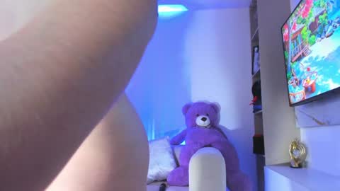 Nicolle online show from 07.17.26
