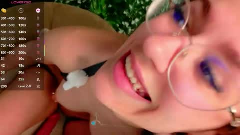 Snapshot of nicoleirisxxx chatting on 05.05.26 nicoleirisxxx online show from 05.05.26