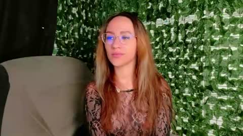 Snapshot of nicoleirisxxx chatting on 06.30.26 nicoleirisxxx online show from 06.30.26