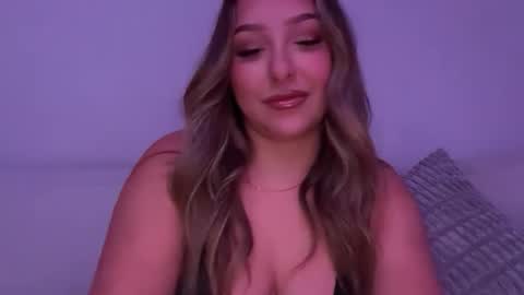 Snapshot of nicolelovesyou444 chatting on 03.24.26 nicolelovesyou444 online show from 03.24.26