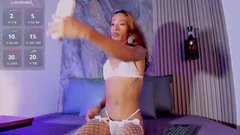 Snapshot of nicolemadrird chatting on 09.13.25 nicolemadrird online show from 09.13.25