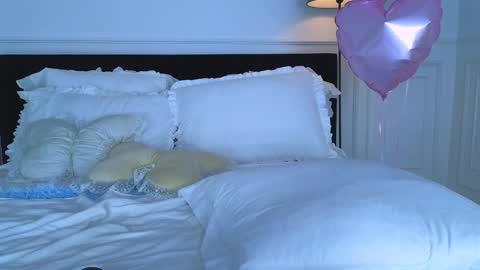 Nicole online show from 02.28.26