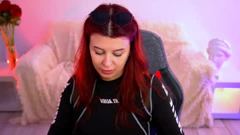 Snapshot of nicolemoonn chatting on 04.15.26 online November 28 from 16 to 20 November 29 from 12 to 20 December 3 and 5 from 12 to 20 December 7 and 8 from 04 to 08 GMT online show from 04.15.26