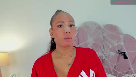 NICOLE online show from 10.21.25