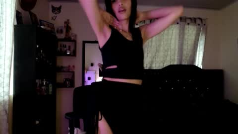 Snapshot of nicoletta_c66 chatting on 10.06.25 Nicole online show from 10.06.25