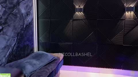 Snapshot of nicollbashel chatting on 01.24.25 Nicoll Independent model online show from 01.24.25