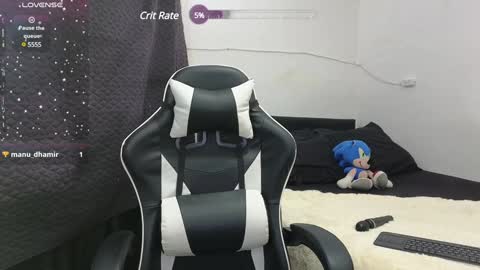 Snapshot of nicolle_jhons chatting on 01.10.25 Nicolle online show from 01.10.25