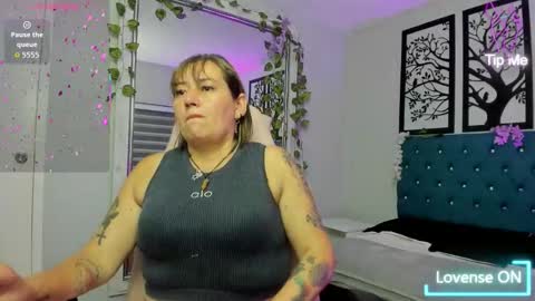 Daniela aponte online show from 02.25.26