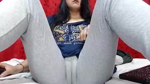 Snapshot of nicolleowens chatting on 02.10.26 NICOLLE online show from 02.10.26